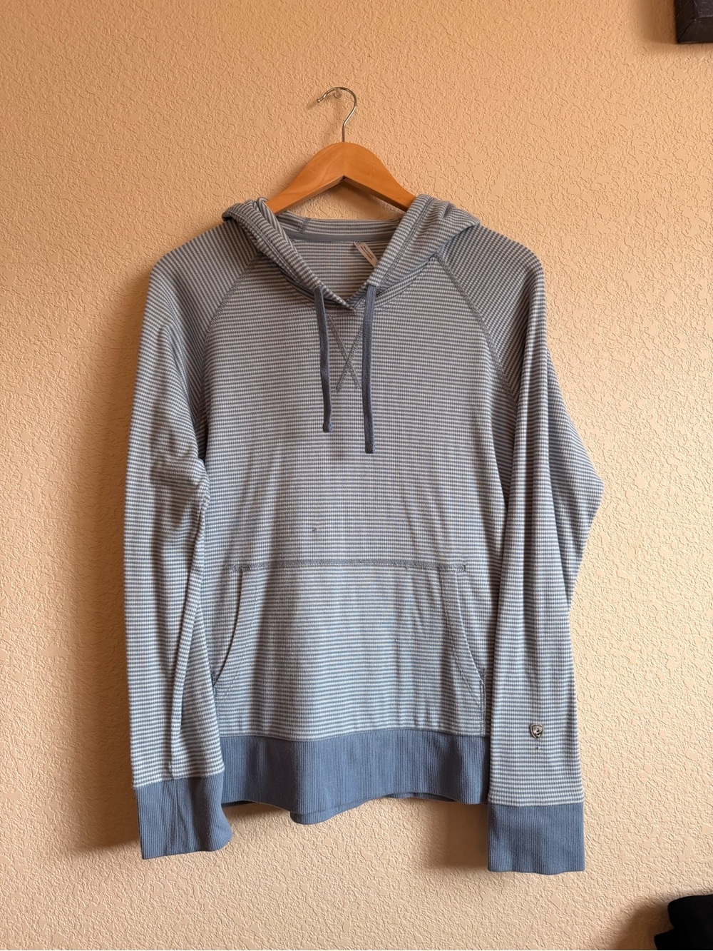 KUHL Women’s Stria Long Sleeve Hoodie Blur Striped